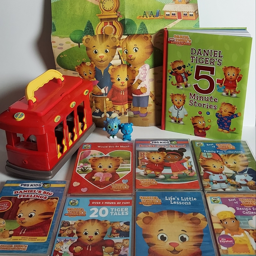 Daniel tiger book bundle